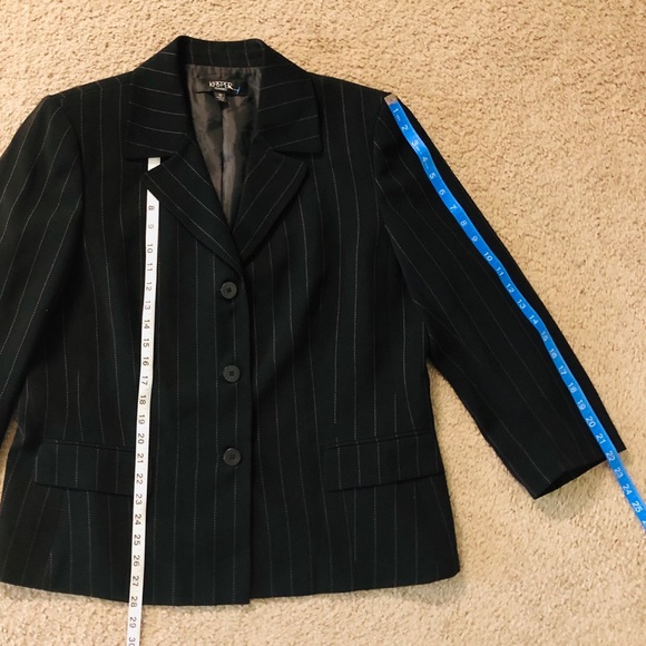 Kasper 🌹Business Striped Blazer Jacket  Sz 18 🦋 - Picture 4 of 8